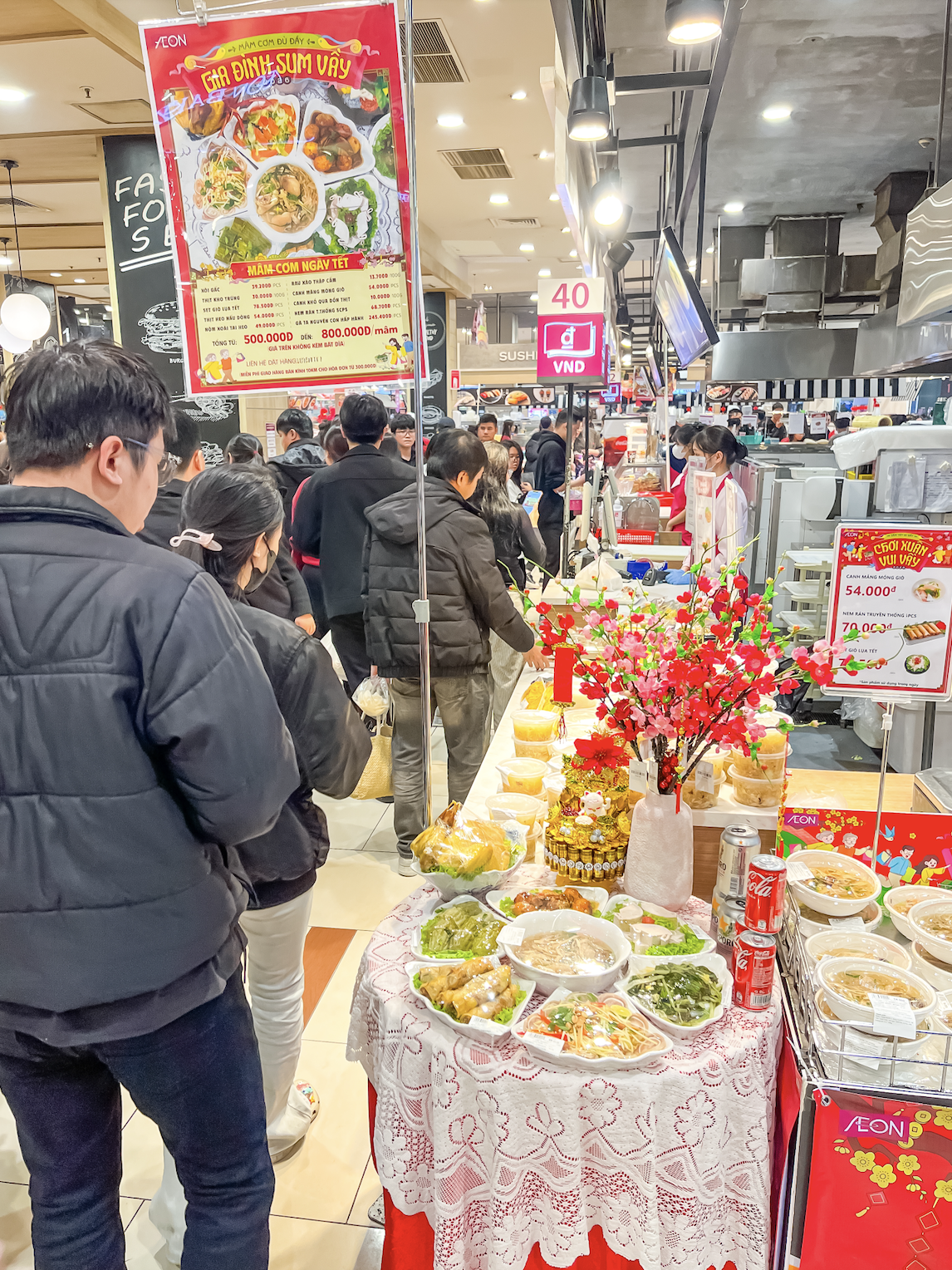 Aeon Mall bây giờ bán cả cỗ Tết "full mâm 10 món", nhìn cực xịn nhưng giá thế nào?- Ảnh 4. Aeon Mall bây giờ bán cả cỗ Tết "full mâm 10 món", nhìn cực xịn nhưng giá thế nào?- Ảnh 4.