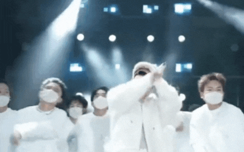 Sơn T&ugrave;ng M-TP giao diện như l&atilde;o ho&aacute; ngược, tự nhận quay lại 2013 nhưng &ldquo;cấn&rdquo; 1 điều- Ảnh 3.