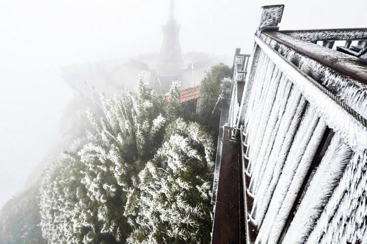 Dự b&aacute;o thời tiết 11/1: Ng&agrave;y v&agrave; đ&ecirc;m ở miền Bắc ch&ecirc;nh lệch 10&deg;C, đề ph&ograve;ng băng gi&aacute;- Ảnh 1.