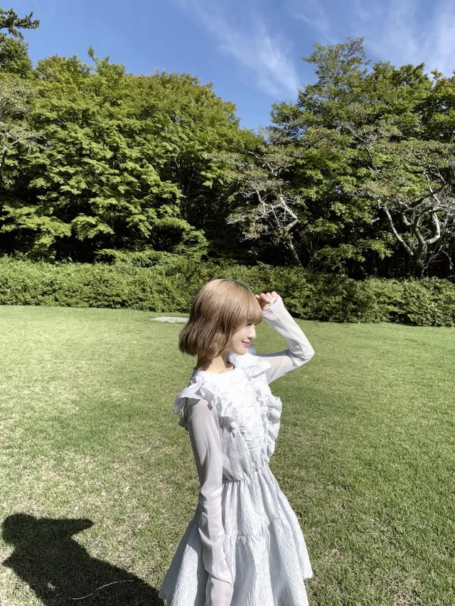 Gi&aacute; đắt phải trả cho nữ ca sĩ 