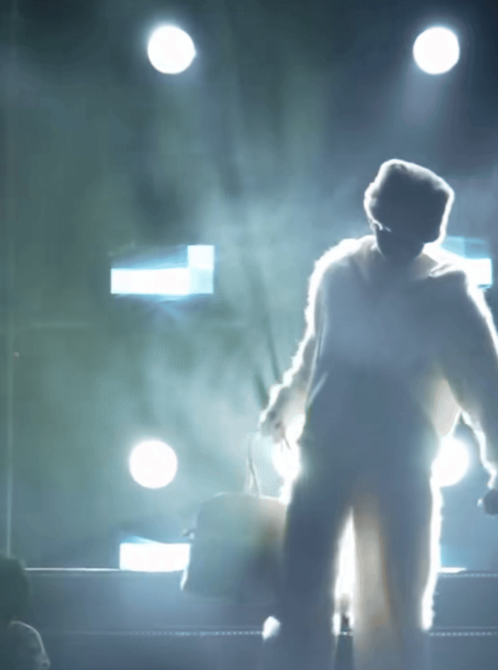 Khen cho tạo h&igrave;nh mới của Sơn T&ugrave;ng: Vừa bảnh vừa &ldquo;l&aacute;o&rdquo; thế n&agrave;y qu&aacute; m&ecirc; rồi!- Ảnh 8.