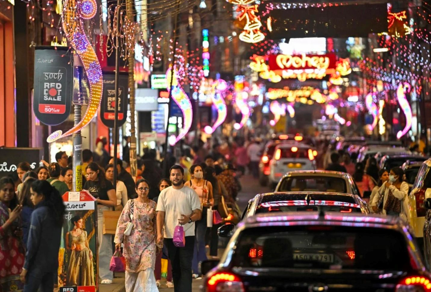 Nước ch&acirc;u &Aacute; sắp vượt Đức trở th&agrave;nh nền kinh tế lớn thứ 3 thế giới: Tăng trưởng thần tốc nhưng vẫn... kh&ocirc;ng gi&agrave;u- Ảnh 1.