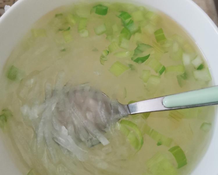 T&ocirc;i đ&atilde; tho&aacute;t khỏi chứng t&aacute;o b&oacute;n nhờ 2 ly nước v&agrave; 1 m&oacute;n ăn học từ mẹ, bụng dưới giờ gần như phẳng l&igrave;- Ảnh 6.