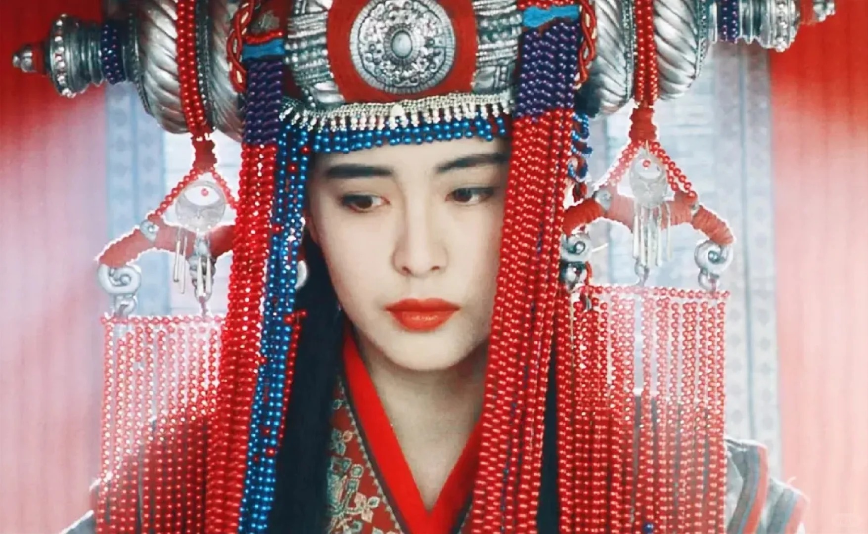 "Ngọc nữ đẹp khuynh đảo ch&acirc;u &Aacute;" nay mặt mũi biến dạng kh&ocirc;ng nhận ra, mở tiệm trị liệu massage gom bạc lẻ- Ảnh 8.