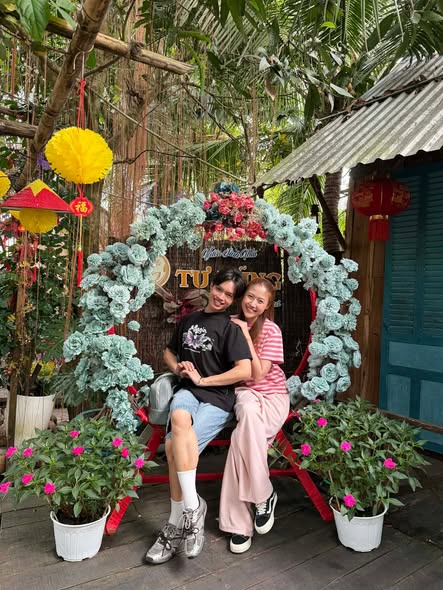 Em g&aacute;i Trấn Th&agrave;nh về qu&ecirc; bạn trai rapper, để lộ mối quan hệ với 