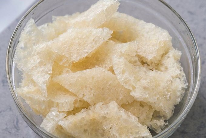 Ph&aacute;t hiện 1 tấn da lợn bốc m&ugrave;i: Cảnh b&aacute;o nguy cơ m&acirc;m cỗ Tết c&oacute; b&oacute;ng b&igrave; lợn bẩn- Ảnh 3.