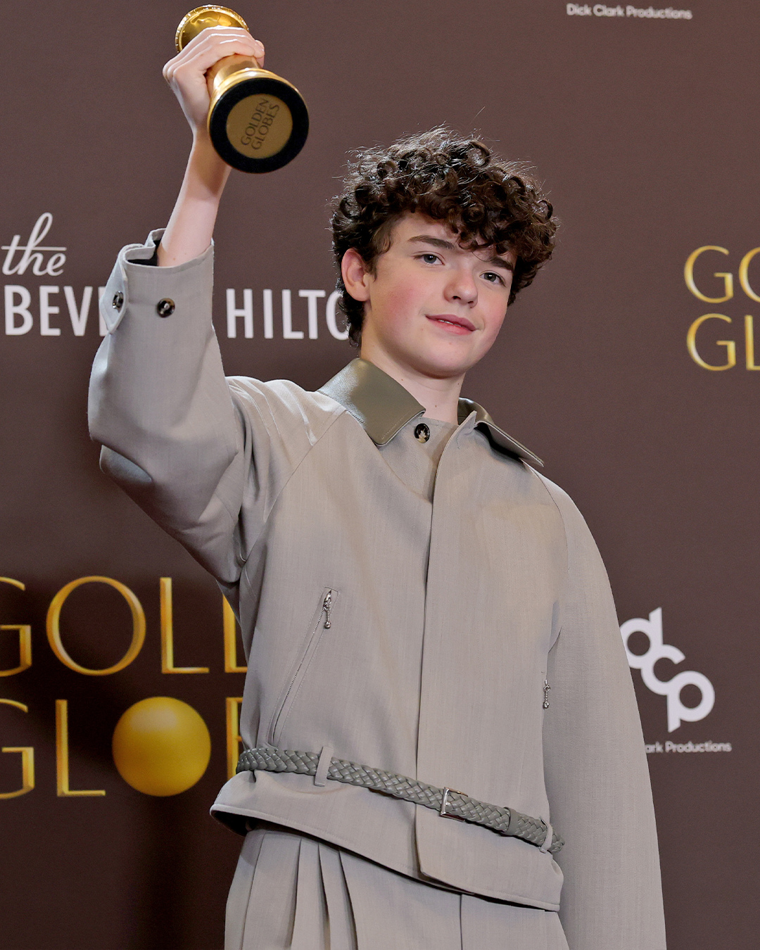 Sốc nhất Quả Cầu V&agrave;ng 2026: Mỹ nam 16 tuổi lập kỷ lục 82 năm mới c&oacute; 1 lần, thế giới kh&ocirc;ng ai l&agrave;m lại- Ảnh 5.