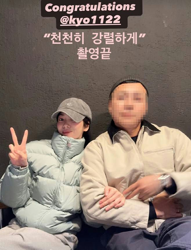 "Nổ tung" chuyện Song Hye Kyo hẹn h&ograve; t&igrave;nh mới sau 7 năm ly h&ocirc;n Song Joong Ki?- Ảnh 2.