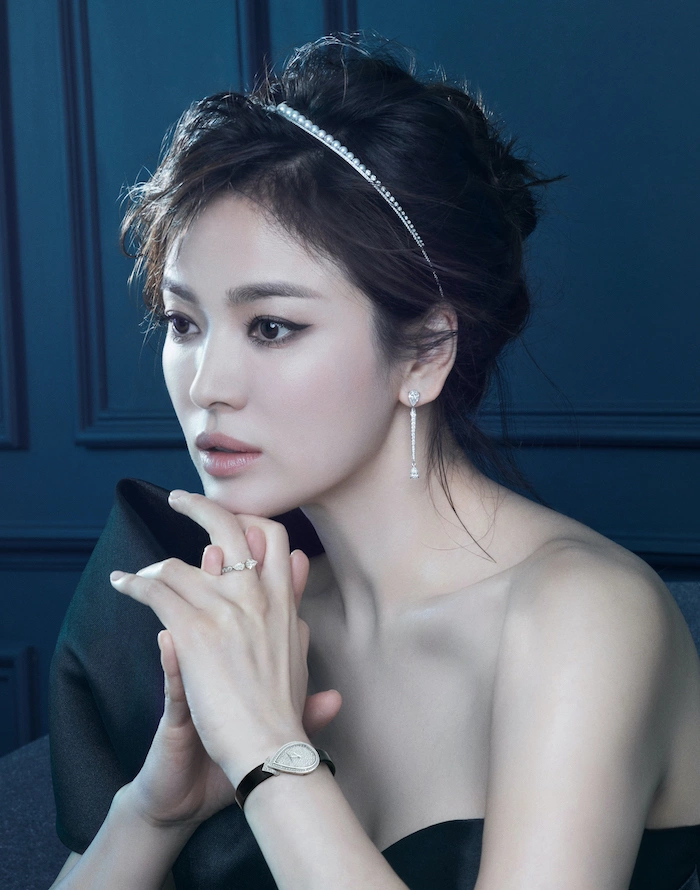 "Nổ tung" chuyện Song Hye Kyo hẹn h&ograve; t&igrave;nh mới sau 7 năm ly h&ocirc;n Song Joong Ki?- Ảnh 4.