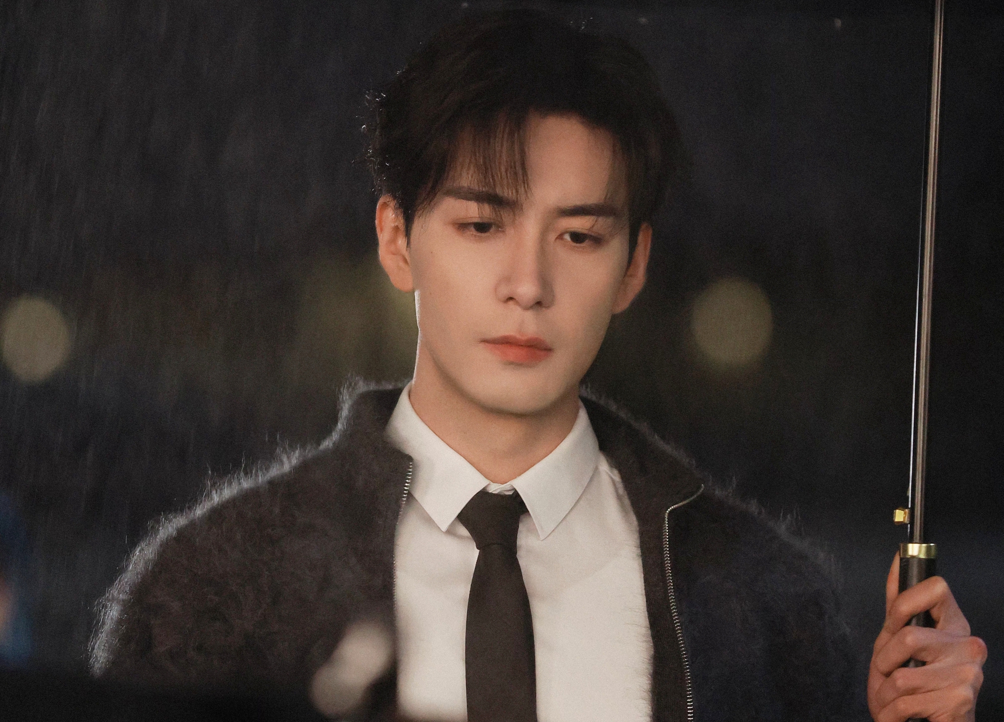 Trung Quốc hiện tại t&igrave;m đ&acirc;u ra tổng t&agrave;i đẹp hơn thế n&agrave;y: Người đ&acirc;u m&agrave; sang dữ dội, đến ng&oacute;n tay cũng l&agrave; tuyệt t&aacute;c- Ảnh 7.