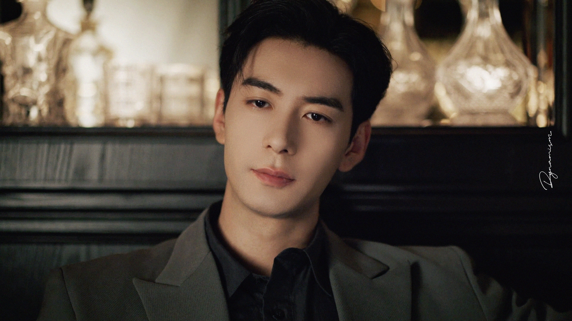 Trung Quốc hiện tại t&igrave;m đ&acirc;u ra tổng t&agrave;i đẹp hơn thế n&agrave;y: Người đ&acirc;u m&agrave; sang dữ dội, đến ng&oacute;n tay cũng l&agrave; tuyệt t&aacute;c- Ảnh 8.