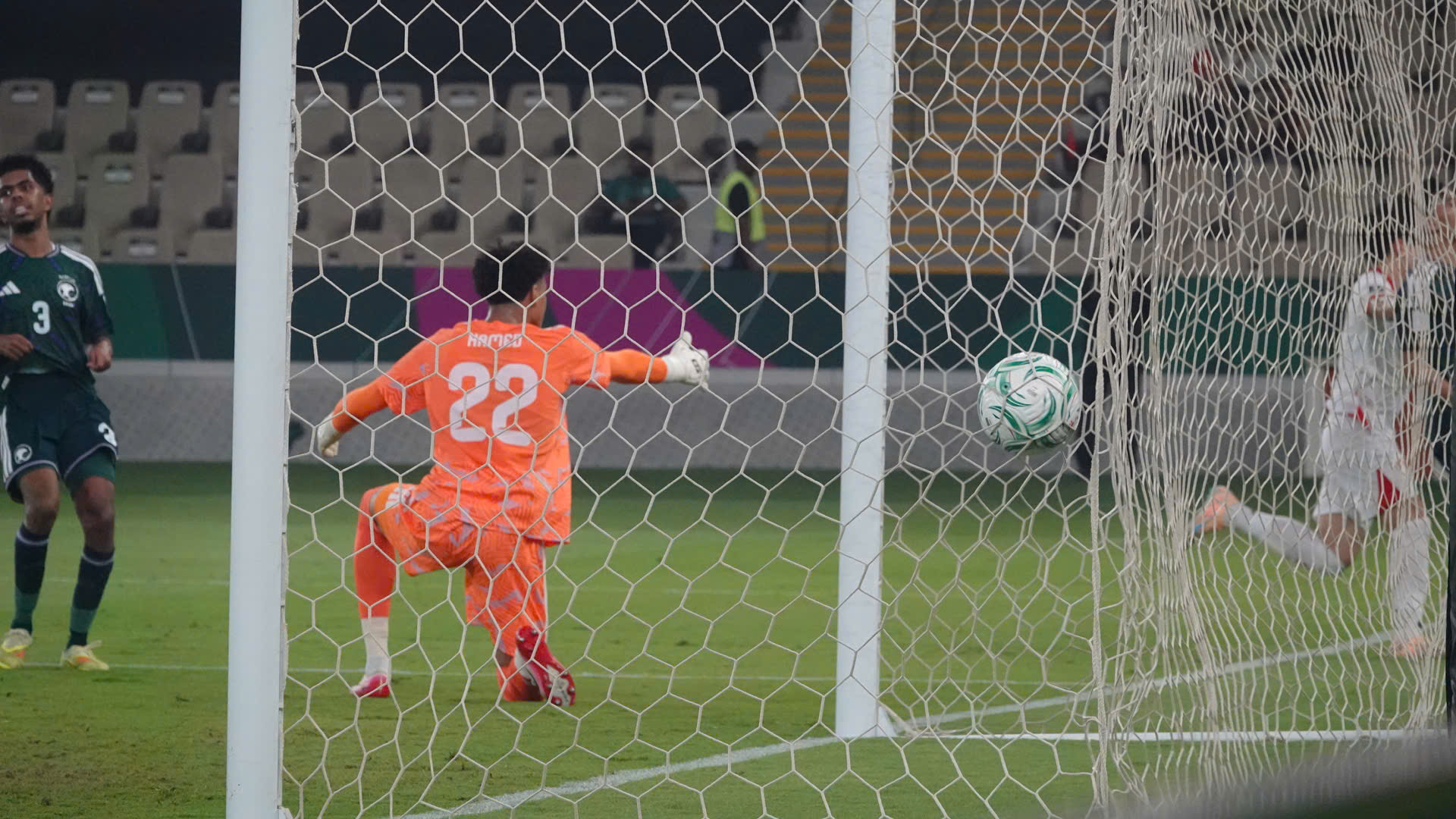 Ng&atilde; mũ trước đẳng cấp của Đ&igrave;nh Bắc: Từ 