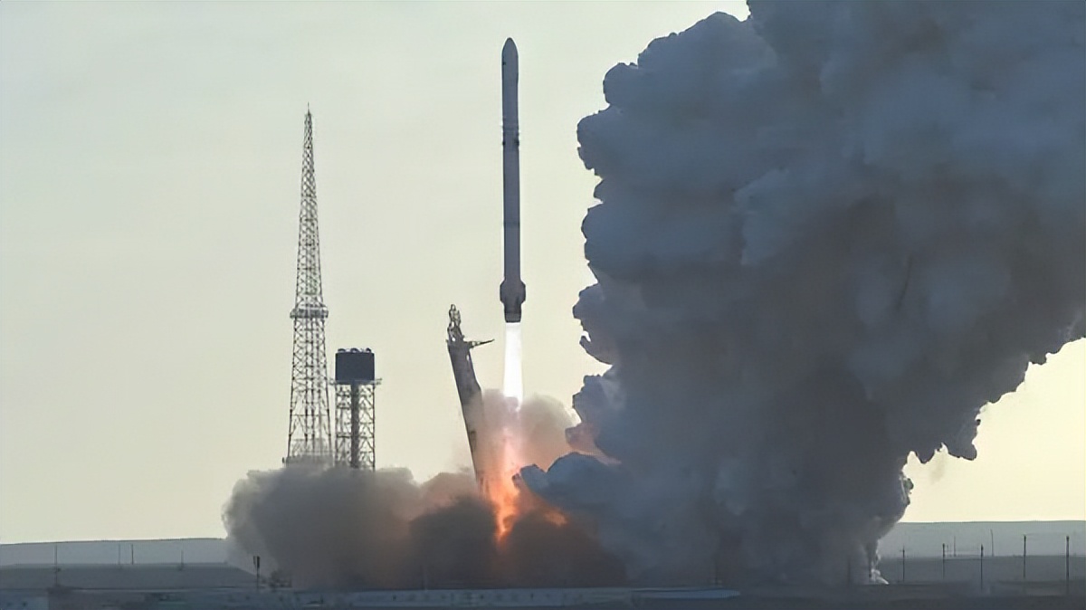 Một vụ nổ lớn xảy ra ở sa mạc Gobi: D&ugrave; đ&atilde; rất nỗ lực nhưng Trung Quốc vẫn chưa thể thắng Elon Musk- Ảnh 2.