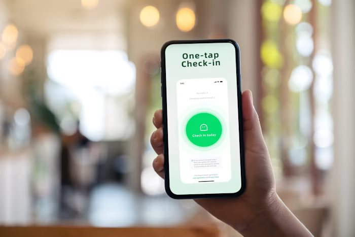 Độc lạ Trung Quốc: Ứng dụng "Bạn đ&atilde; chết chưa?" leo l&ecirc;n top 1 Apple Store, im lặng qu&aacute; 2 ng&agrave;y l&agrave; app tự động b&aacute;o tin buồn- Ảnh 2.