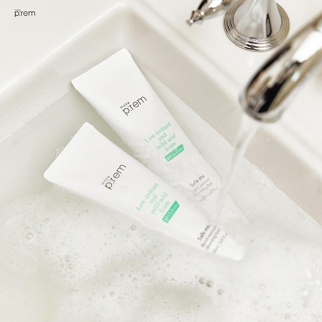 5 sữa rửa mặt dịu nhẹ, kh&ocirc;ng l&agrave;m kh&ocirc; da m&agrave; vẫn sạch s&acirc;u lỗ ch&acirc;n l&ocirc;ng- Ảnh 5.