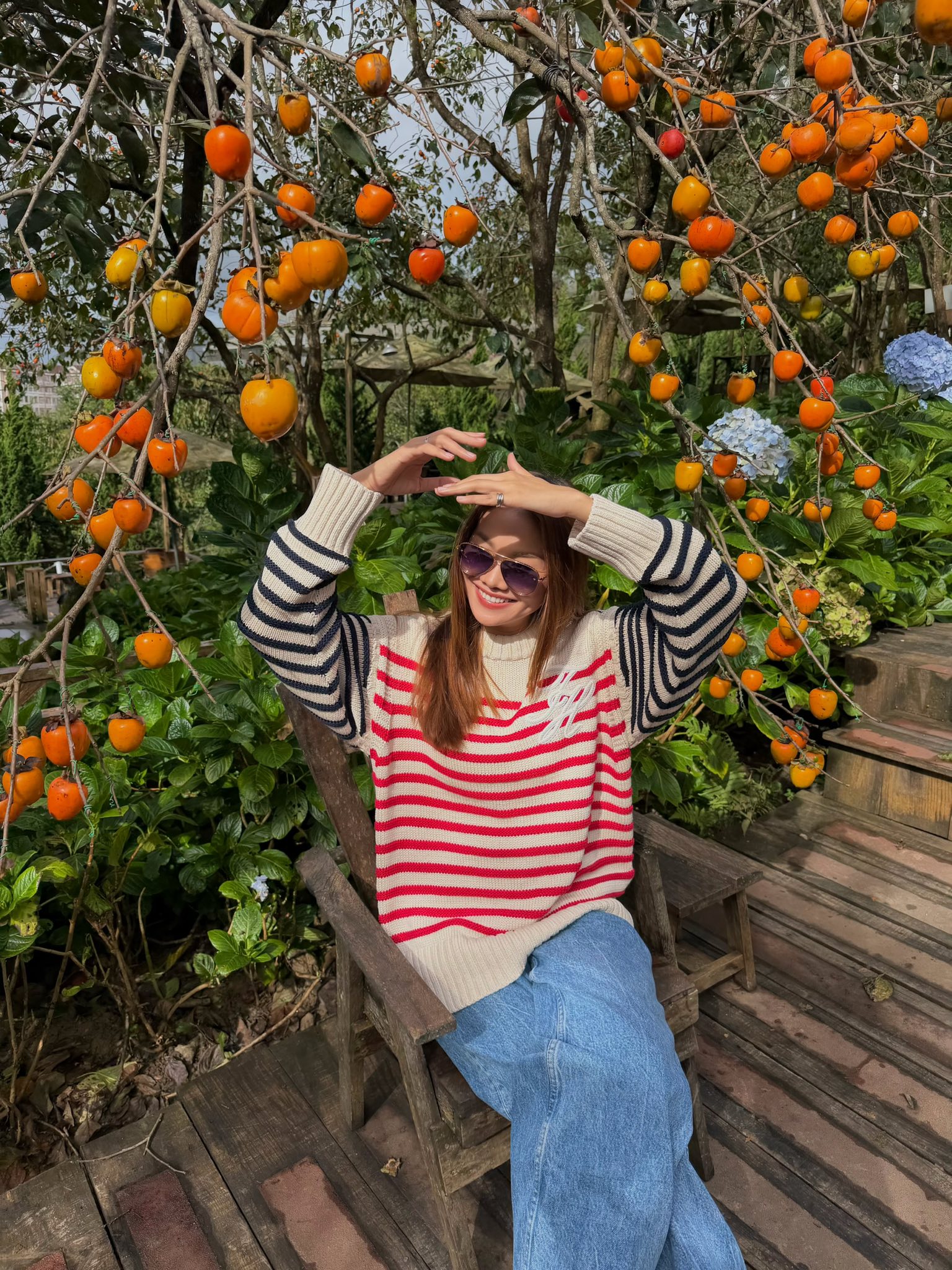 Tham khảo từ Phạm Thanh Hằng 4 mẫu &aacute;o d&agrave;i tay đẹp ho&agrave;n hảo cho phụ nữ tr&ecirc;n 40 tuổi- Ảnh 3.