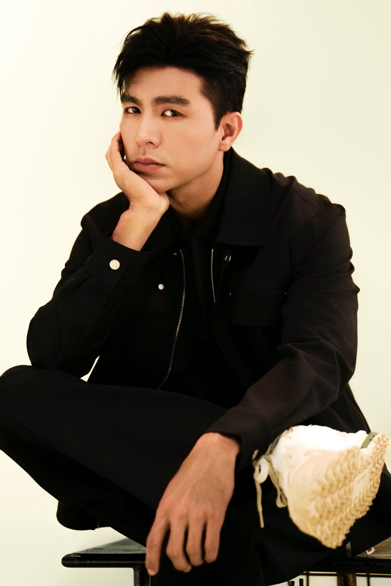 Lại ồn tr&ecirc;n Threads: Steven Nguyễn bị ch&ecirc; k&eacute;m duy&ecirc;n v&igrave; 