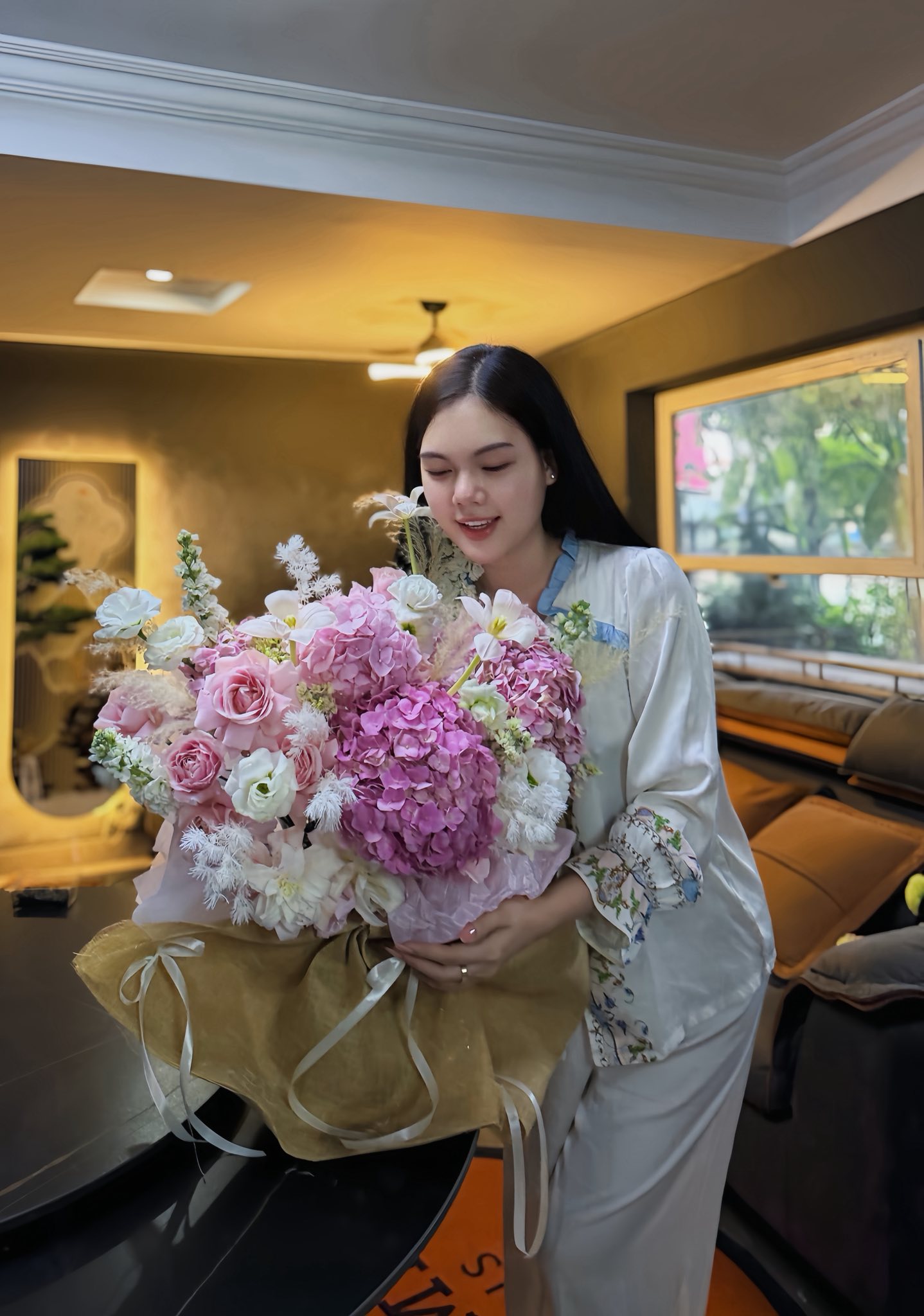 Ngọc Trinh l&ecirc;n tiếng tin ở ẩn v&igrave; c&oacute; bầu- Ảnh 2.