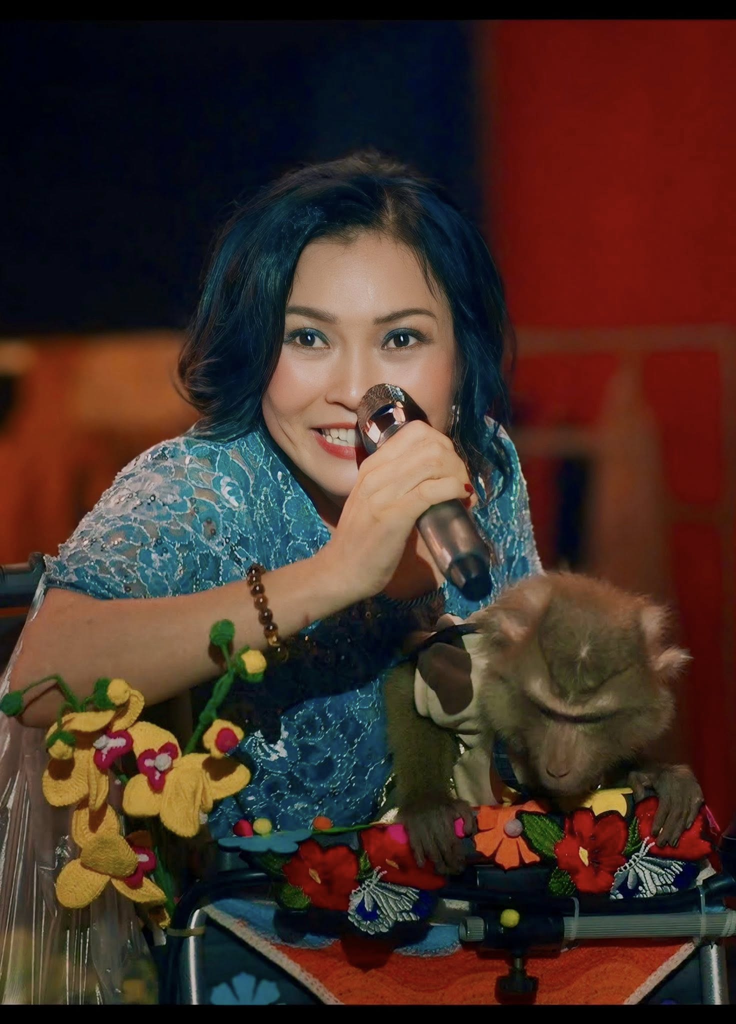 Nữ ca sĩ Việt đầu ti&ecirc;n mở concert ở SVĐ: C&aacute;t-x&ecirc; kỷ lục, mua nh&agrave; bằng 26 c&acirc;y v&agrave;ng, diễn show n&agrave;o l&agrave; show đ&oacute; thắng lớn- Ảnh 4.