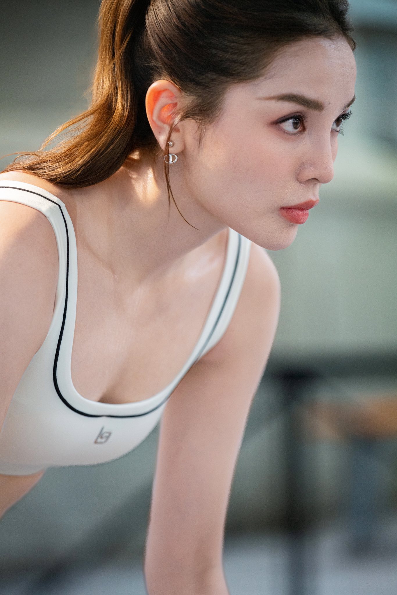 L&yacute; Ho&agrave;ng Nam trong v&ograve;ng tay Kỳ Duy&ecirc;n - Hương Giang- Ảnh 4.