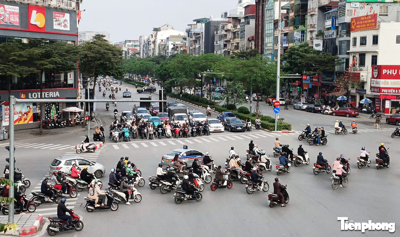 Camera AI 'phạt nguội' hơn 6.300 trường hợp chỉ trong 1 th&aacute;ng tại H&agrave; Nội- Ảnh 1.