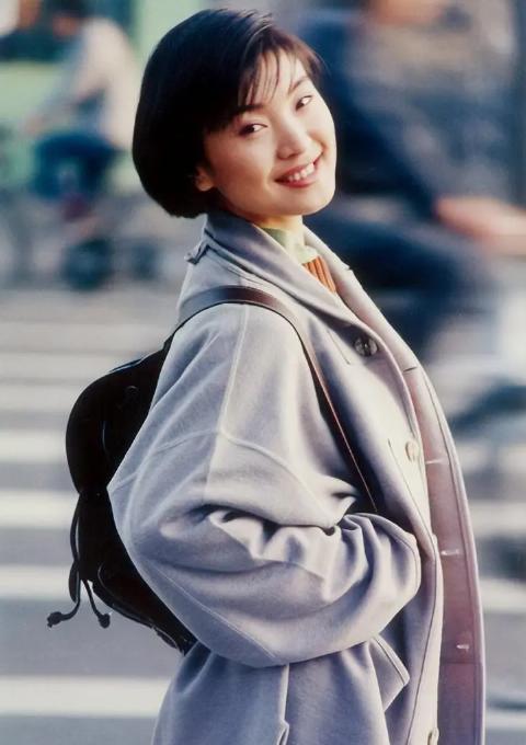 Trần Hồng &ldquo;cắm sừng&rdquo; chồng, l&eacute;n chiếm khối t&agrave;i sản l&ecirc;n tới 4.500 tỷ- Ảnh 1.