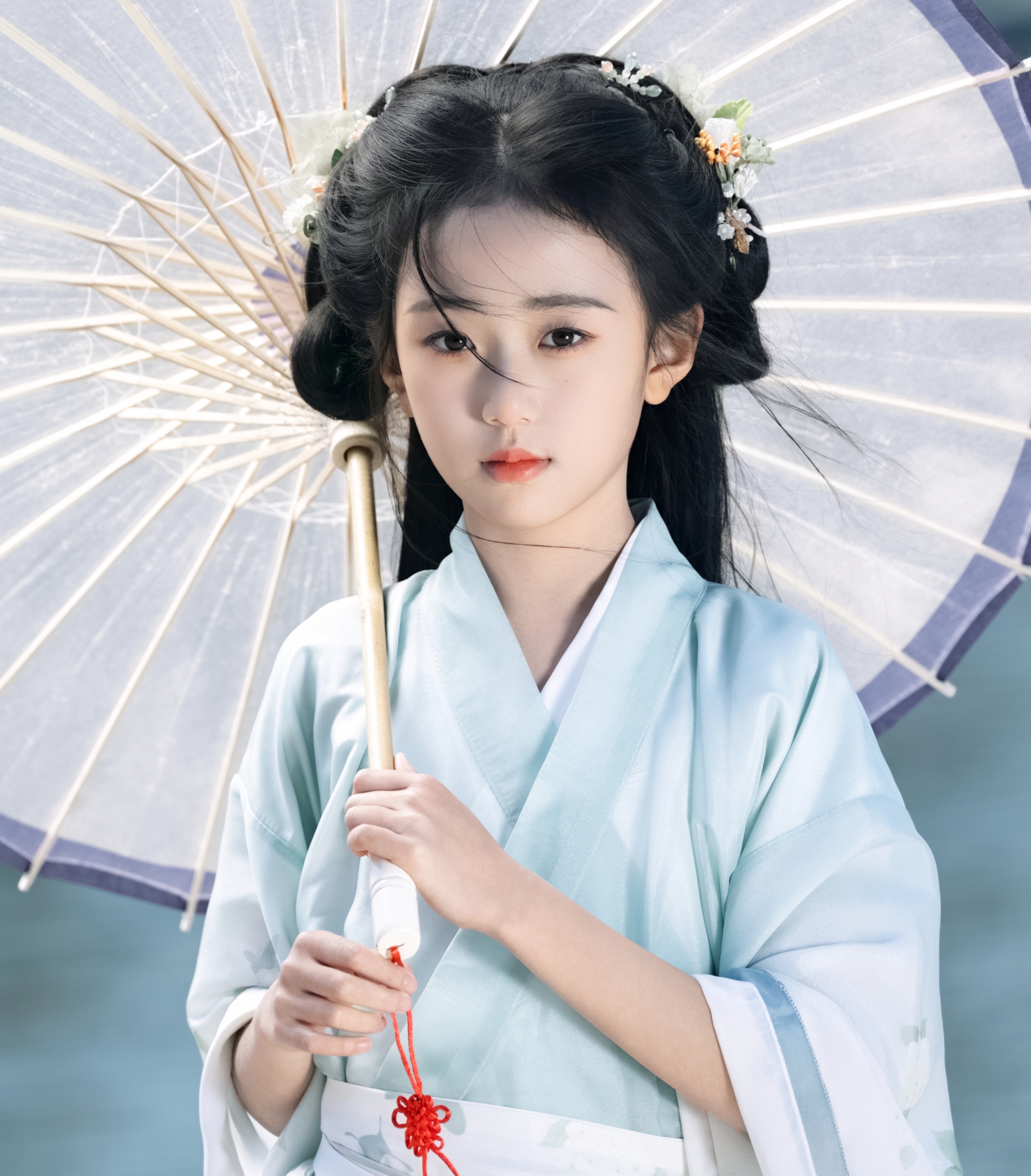 Phim Trung Quốc g&acirc;y sốc v&igrave; tam quan lệch lạc: Nữ ch&iacute;nh mới 10 tuổi, k&eacute;m nam ch&iacute;nh gần 20 tuổi- Ảnh 4.