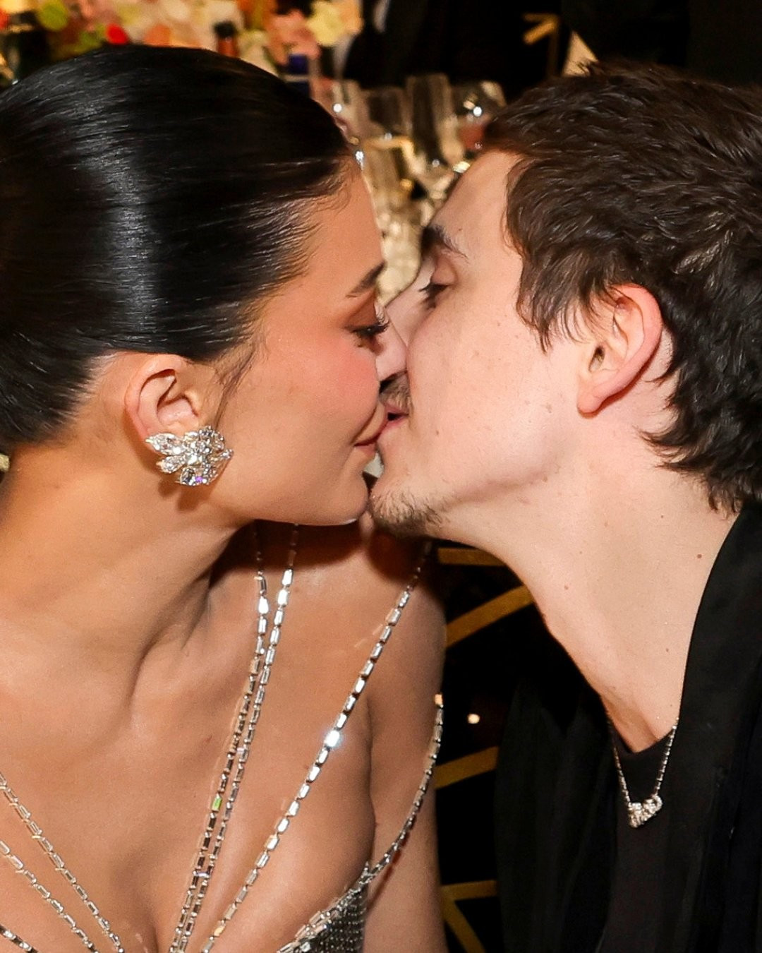 Sức h&uacute;t của người đ&agrave;n &ocirc;ng đẹp nhất thế giới vừa thắng Leonardo DiCaprio- Ảnh 12.