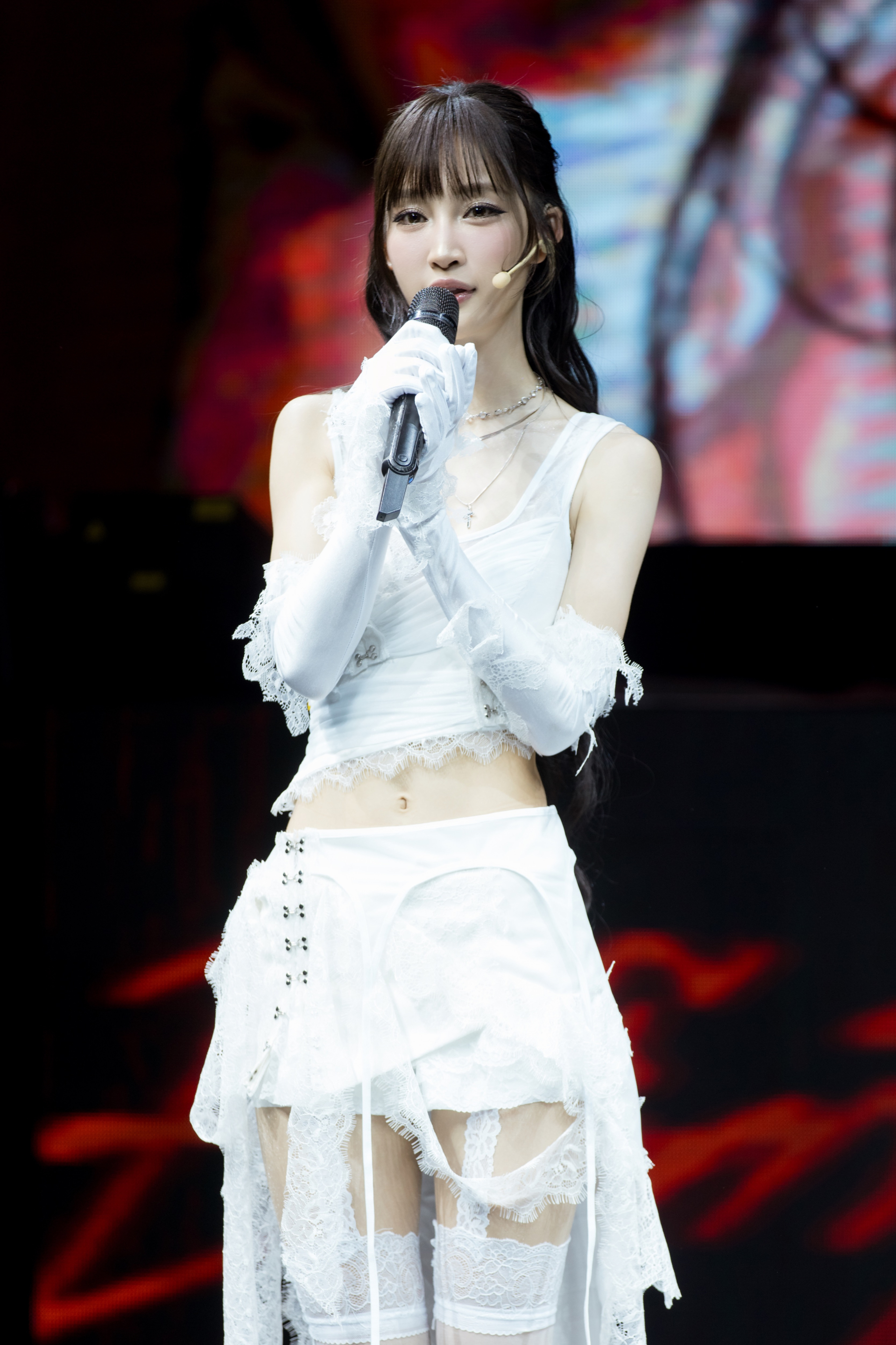 Mỹ nh&acirc;n Vbiz dốc hết tiền của l&agrave;m album, đắt show đến mấy cũng ch&aacute;y t&uacute;i v&igrave; l&yacute; do n&agrave;y- Ảnh 3.