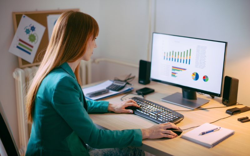 Gh&eacute;t họp, ngại x&atilde; giao vẫn kiếm trăm ngh&igrave;n đ&ocirc; mỗi năm: 10 nghề "vừa gi&agrave;u vừa y&ecirc;n tĩnh" đang được săn l&ugrave;ng- Ảnh 5.