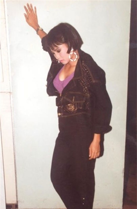 Nữ ca sĩ Việt đầu ti&ecirc;n mở concert ở SVĐ: C&aacute;t-x&ecirc; kỷ lục, mua nh&agrave; bằng 26 c&acirc;y v&agrave;ng, diễn show n&agrave;o l&agrave; show đ&oacute; thắng lớn- Ảnh 1.