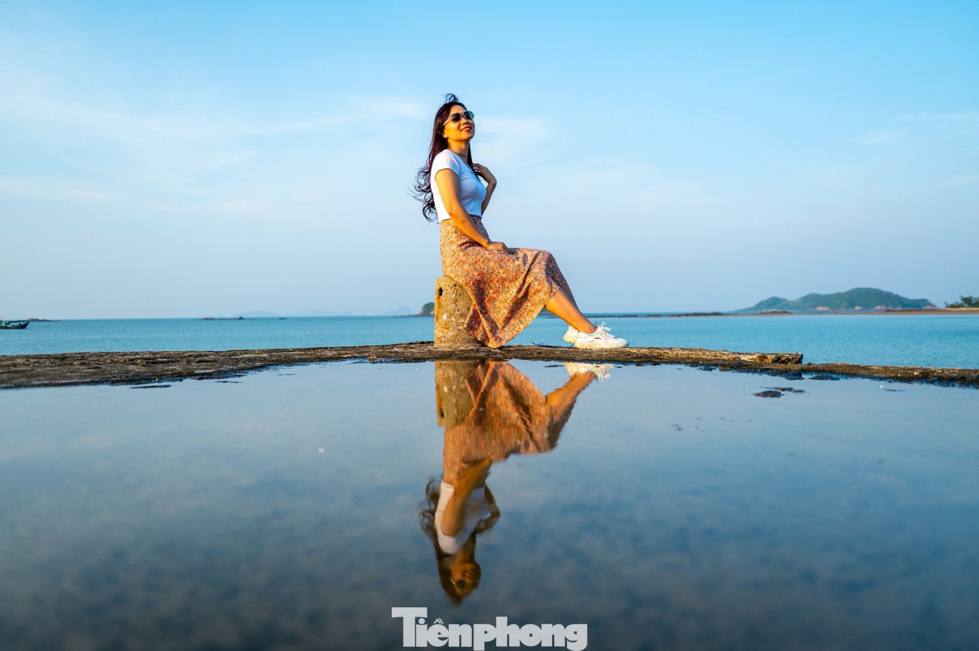 Độc lạ h&ograve;n đảo ngắm ho&agrave;ng h&ocirc;n, b&igrave;nh minh ở Quảng Ninh- Ảnh 17.