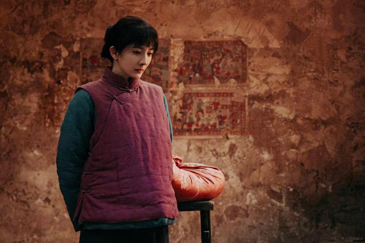 Triệu Lệ Dĩnh bẽ mặt v&igrave; Dương Mịch- Ảnh 2.