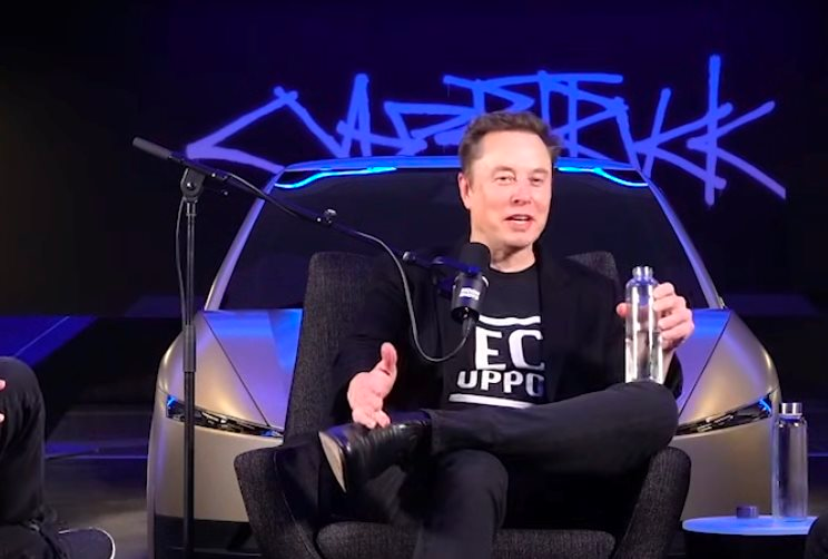 Elon Musk: Bằng cấp, kinh nghiệm hay tiền bạc sẽ th&agrave;nh v&ocirc; dụng trong 4 năm nữa, con người cần một kỹ năng mới để tồn tại- Ảnh 3.