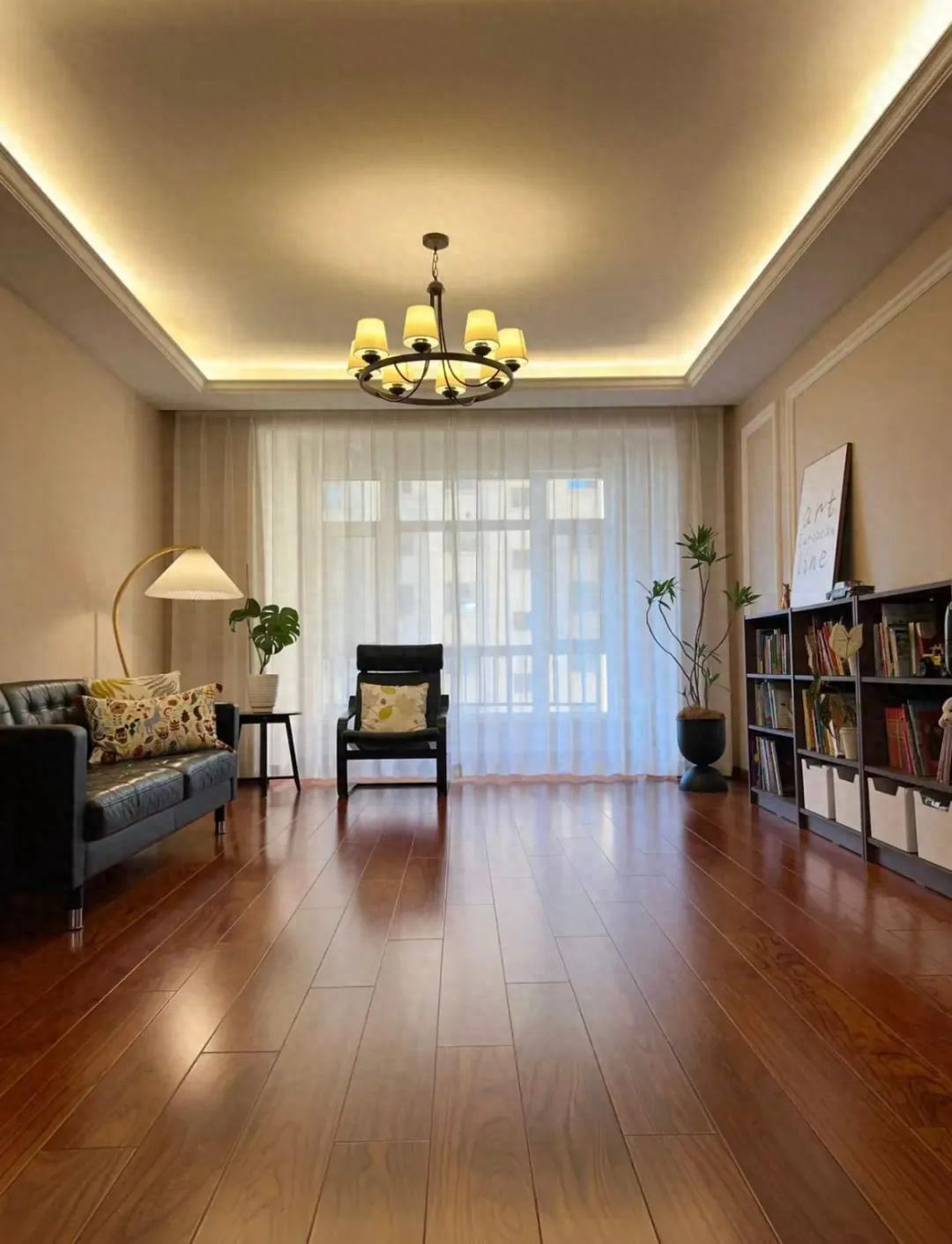 Nh&agrave; l&uacute;c n&agrave;o cũng sạch b&oacute;ng như nh&agrave; mẫu: Người phụ nữ trung ni&ecirc;n sống tối giản đến mức khiến nhiều người&hellip; vừa m&ecirc; vừa sợ- Ảnh 1.