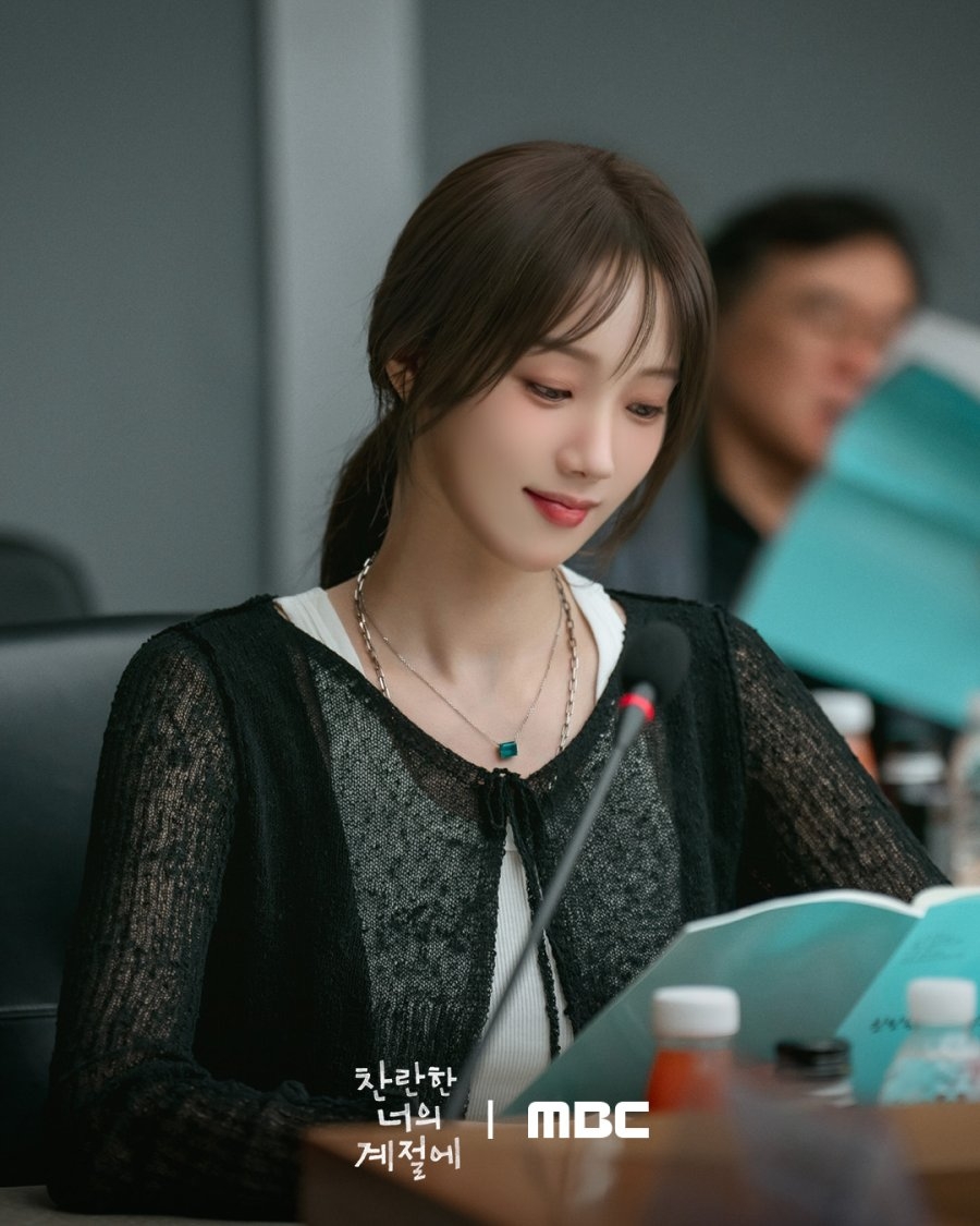 Đếm ngược 37 ng&agrave;y chờ xem phim H&agrave;n tuyệt phẩm: Visual cặp ch&iacute;nh dịu keo d&atilde; man, đ&uacute;ng l&agrave; trời sinh một đ&ocirc;i- Ảnh 4.