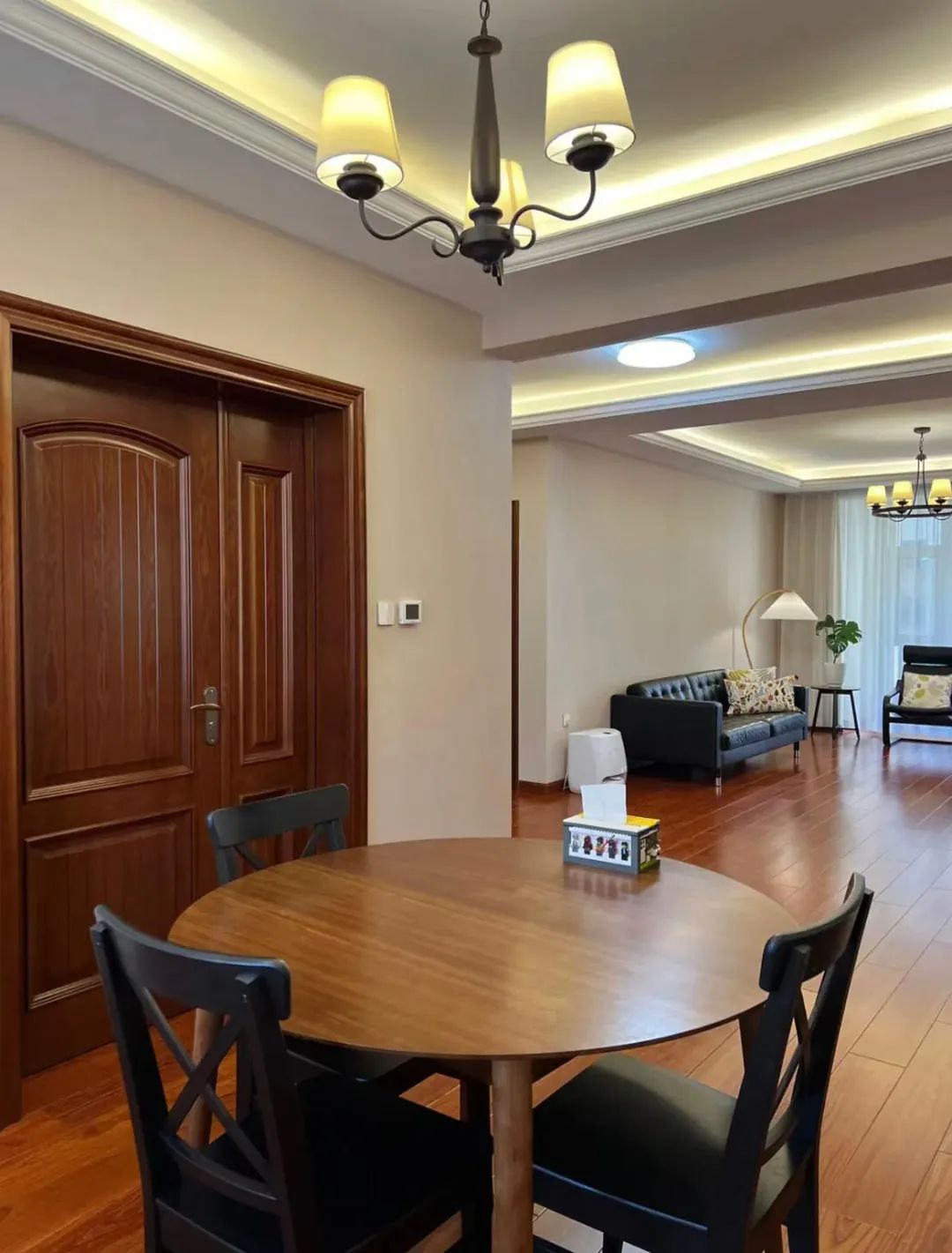 Nh&agrave; l&uacute;c n&agrave;o cũng sạch b&oacute;ng như nh&agrave; mẫu: Người phụ nữ trung ni&ecirc;n sống tối giản đến mức khiến nhiều người&hellip; vừa m&ecirc; vừa sợ- Ảnh 4.