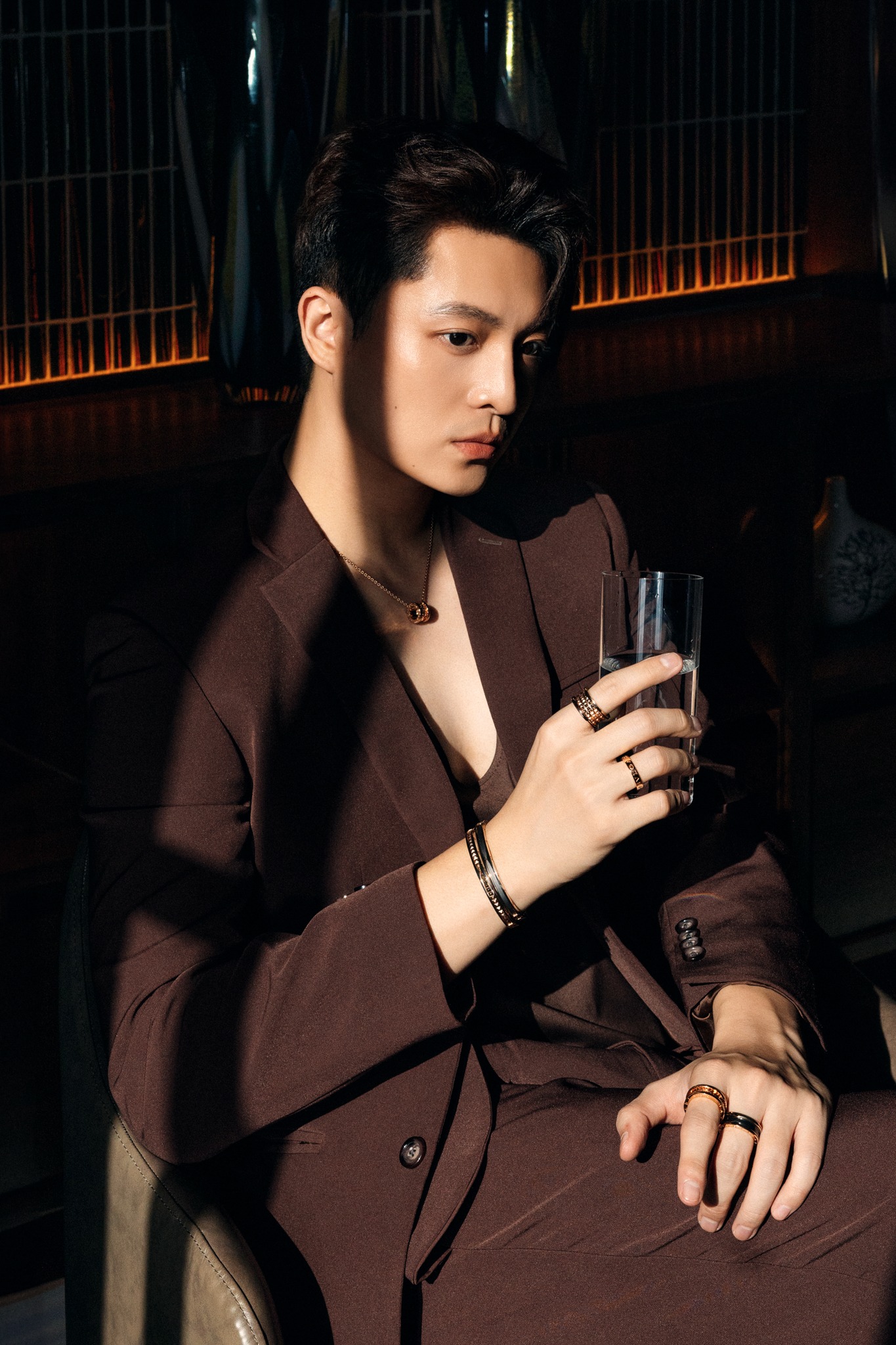 Vbiz từng c&oacute; nam thần đẹp đến mức t&igrave;m khuyết điểm cũng kh&oacute;, từ đỉnh cao nhan sắc bỗng huỷ dung sau đ&ecirc;m kinh ho&agrave;ng- Ảnh 10.