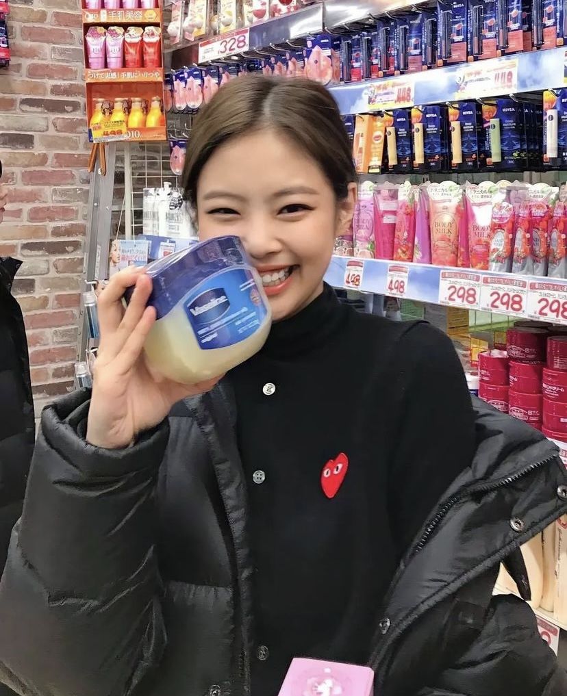 Đồ dưỡng m&ocirc;i huyền thoại của m&ugrave;a lạnh: Gi&aacute; rẻ kh&ocirc;ng c&oacute; đối thủ, Jennie cũng phải m&ecirc;- Ảnh 6.