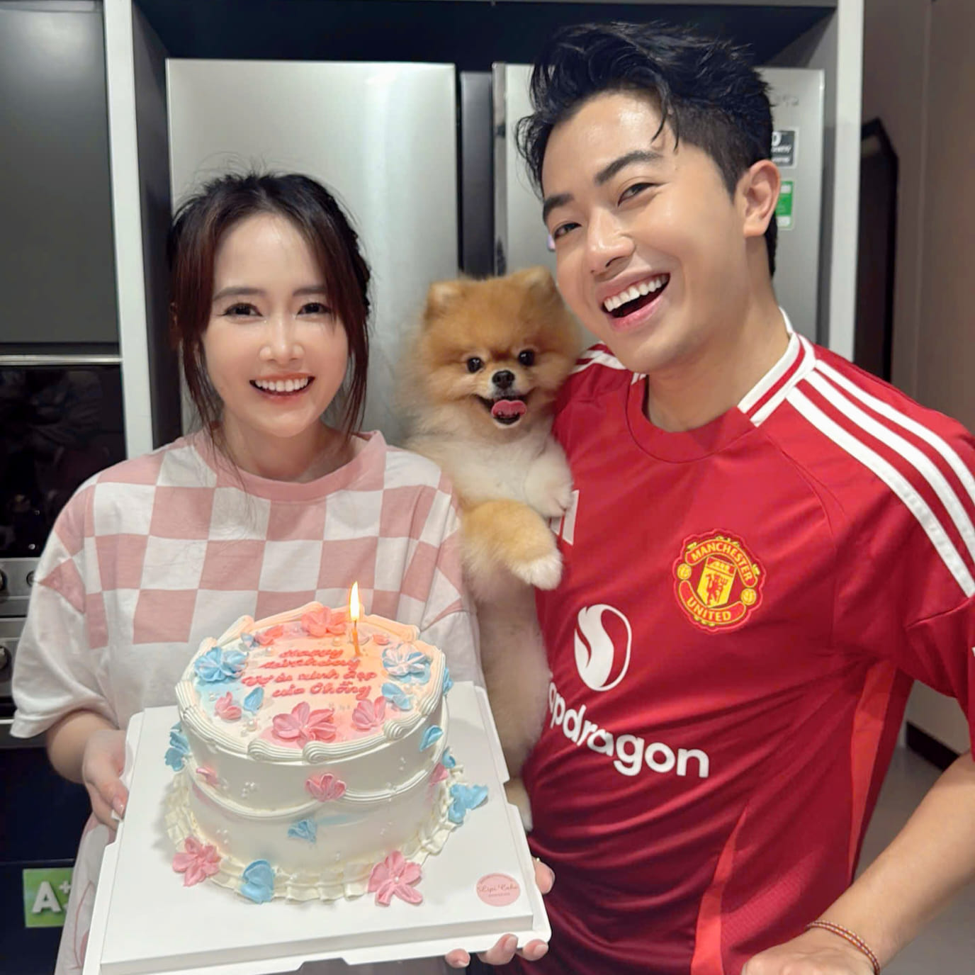 Mỹ nh&acirc;n Việt 35 tuổi được khen trẻ vượt chồng d&ugrave; kết h&ocirc;n với 