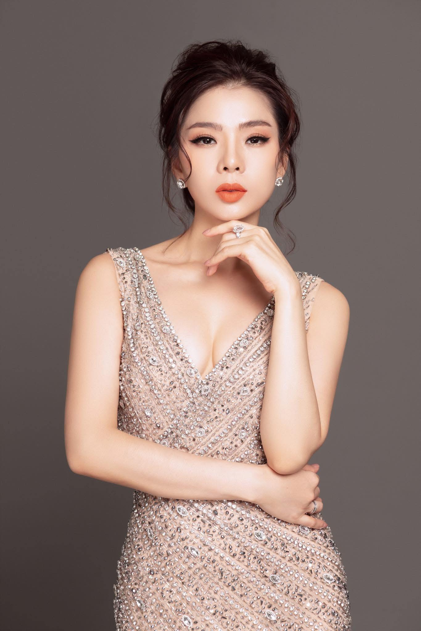 Lệ Quy&ecirc;n l&ecirc;n tiếng n&oacute;ng sau khi Sở VH&TT TP.HCM v&agrave;o cuộc xem x&eacute;t vụ ph&aacute;t ng&ocirc;n văng tục- Ảnh 1.