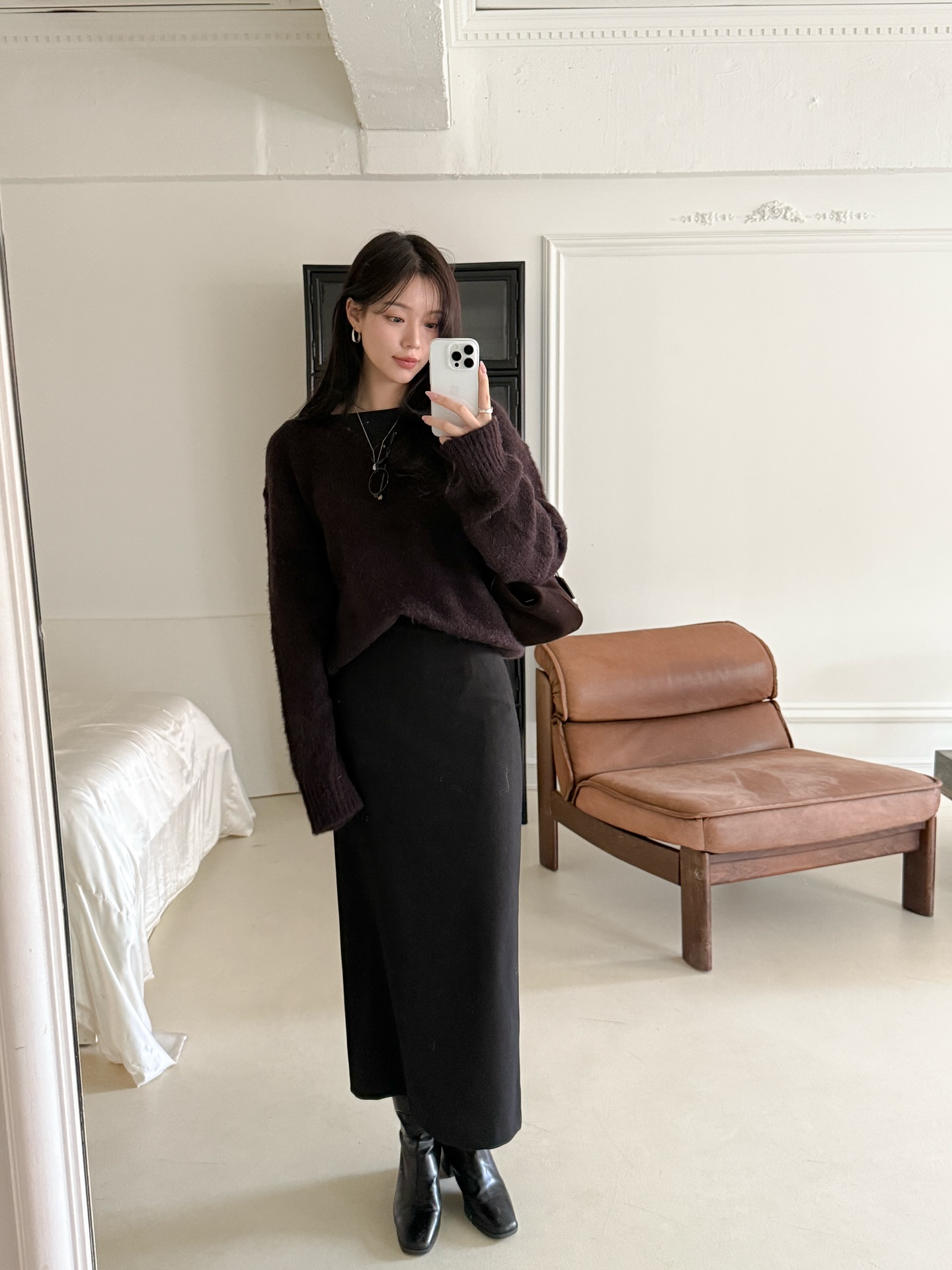 4 si&ecirc;u b&iacute; k&iacute;p mặc ch&acirc;n v&aacute;y d&agrave;i t&ocirc;n d&aacute;ng cho người cao dưới 1m60- Ảnh 7.