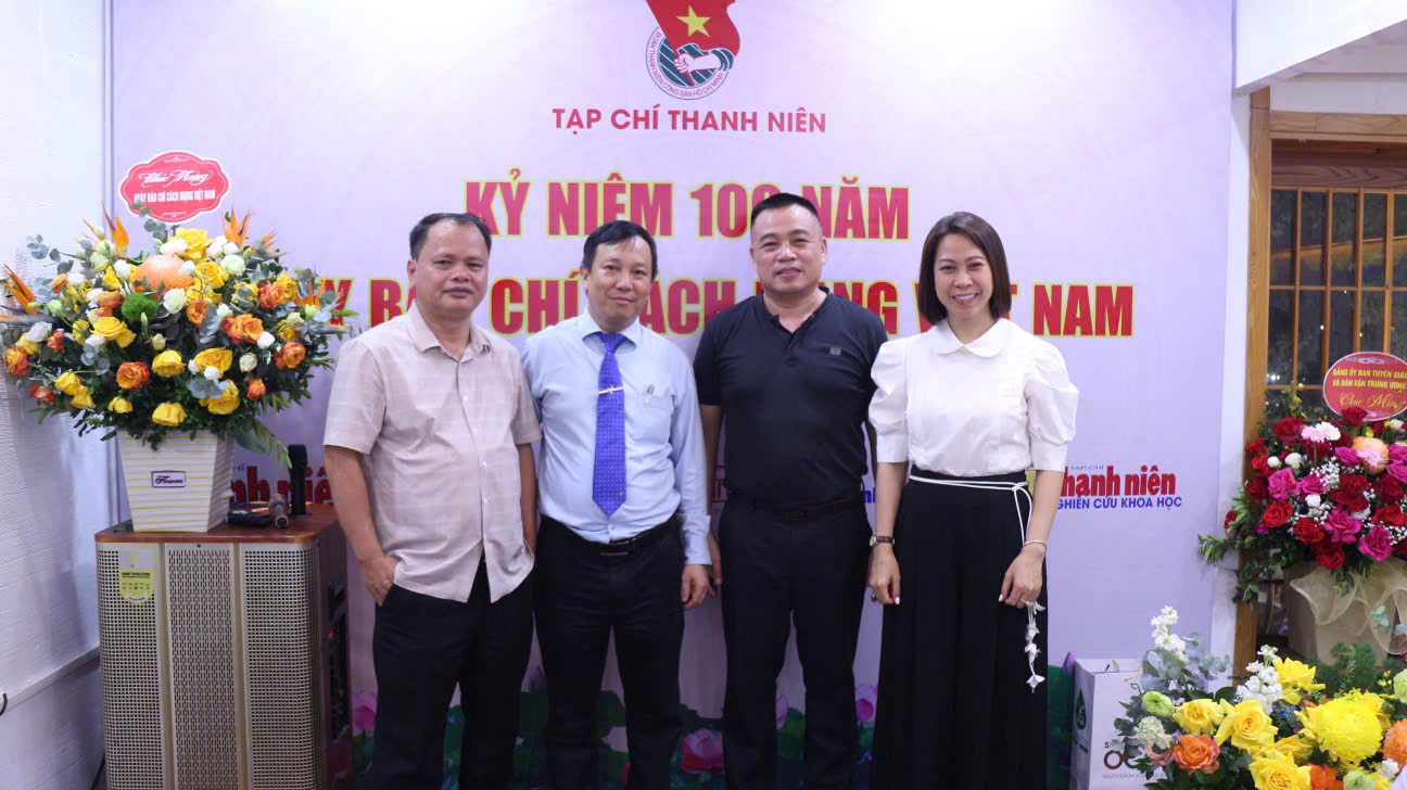 Ch&agrave;o năm mới 2026: Tạp ch&iacute; Thanh ni&ecirc;n c&ugrave;ng tuổi trẻ Việt Nam tự h&agrave;o, vững tin theo Đảng- Ảnh 7.