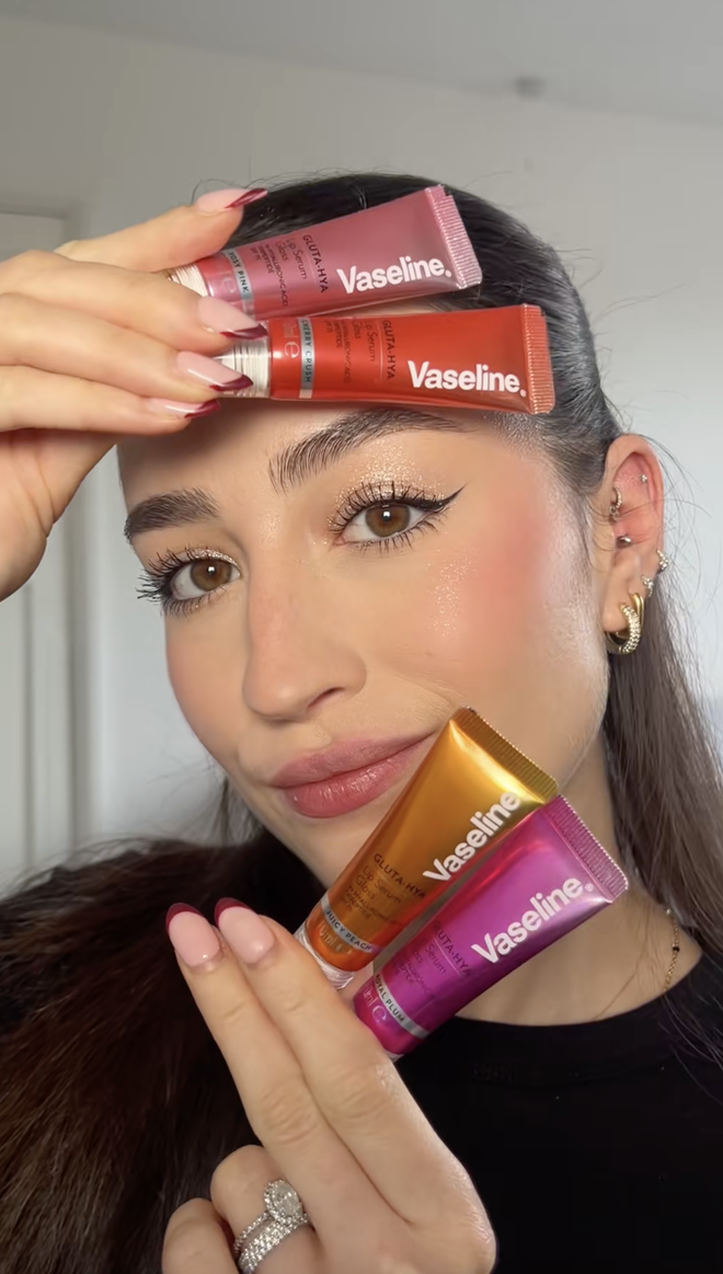 Brand 156 tuổi tr&igrave;nh l&agrave;ng son dưỡng m&agrave;u ki&ecirc;m serum: Th&agrave;nh phần tuyệt hảo, khiến m&ocirc;i bạn tươi như quả mọng- Ảnh 10.