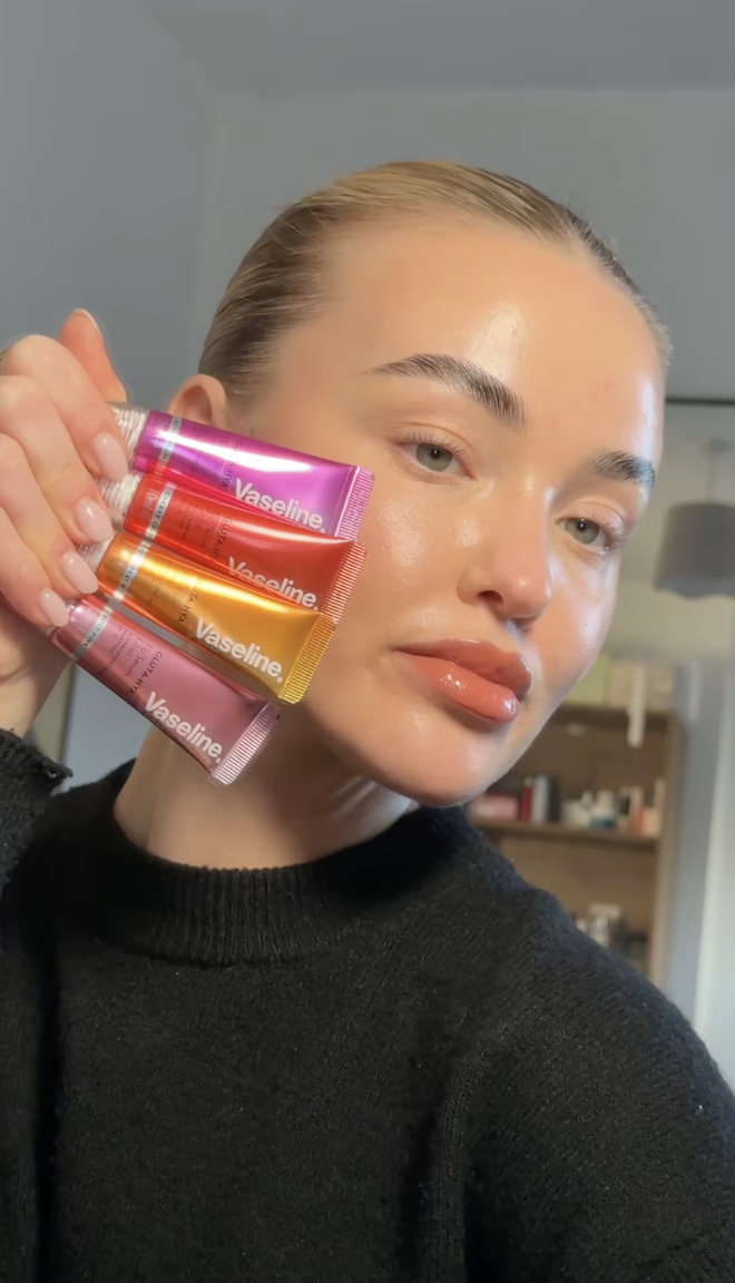 Brand 156 tuổi tr&igrave;nh l&agrave;ng son dưỡng m&agrave;u ki&ecirc;m serum: Th&agrave;nh phần tuyệt hảo, khiến m&ocirc;i bạn tươi như quả mọng- Ảnh 13.