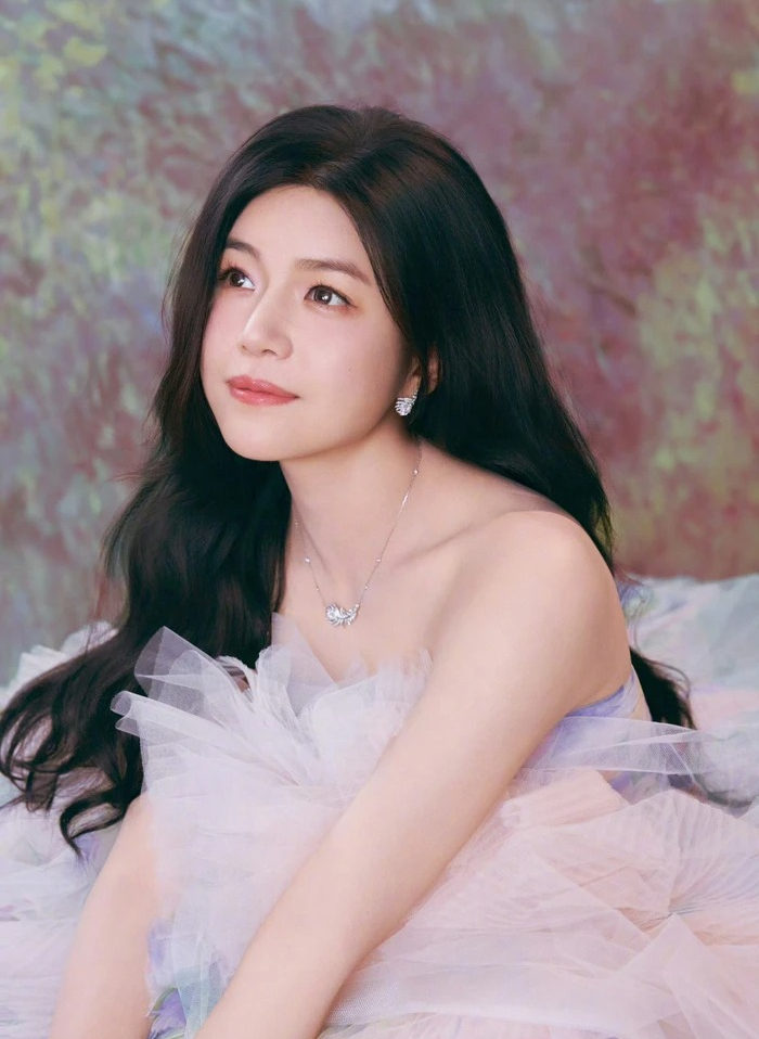 Ngoại lệ của showbiz: Mỹ nh&acirc;n 42 tuổi mặt vẫn 