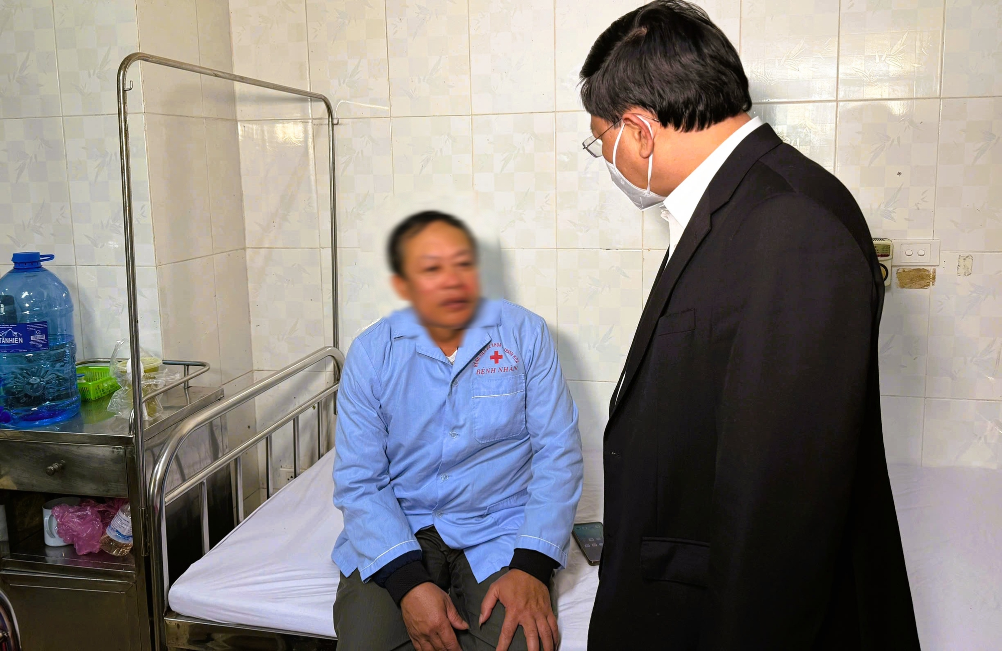 Vụ tai nạn thảm khốc 4 người chết, 5 người bị thương: Nhà gái tới nhà trai bàn chuyện đám cưới- Ảnh 2. Vụ tai nạn thảm khốc 4 người chết, 5 người bị thương: Nhà gái tới nhà trai bàn chuyện đám cưới- Ảnh 2.