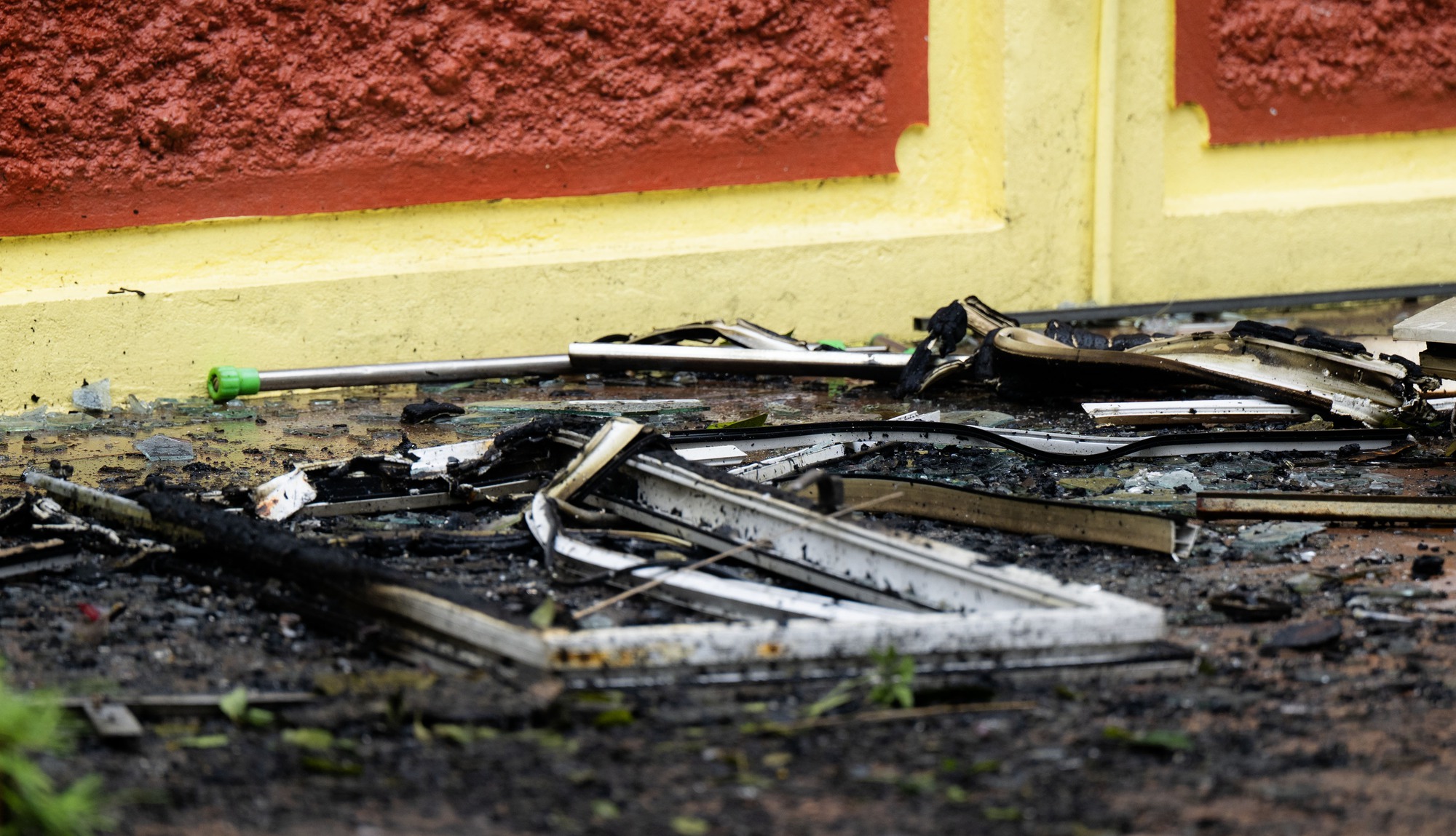 Lời kể của người h&ugrave;ng trong vụ ch&aacute;y nh&agrave; nghỉ giữa đ&ecirc;m, nghi ph&oacute;ng hỏa ở H&agrave; Đ&ocirc;ng: &ldquo;T&ocirc;i chỉ nghĩ c&ograve;n bao nhi&ecirc;u người th&igrave; cứu bấy nhi&ecirc;u&rdquo;- Ảnh 3.