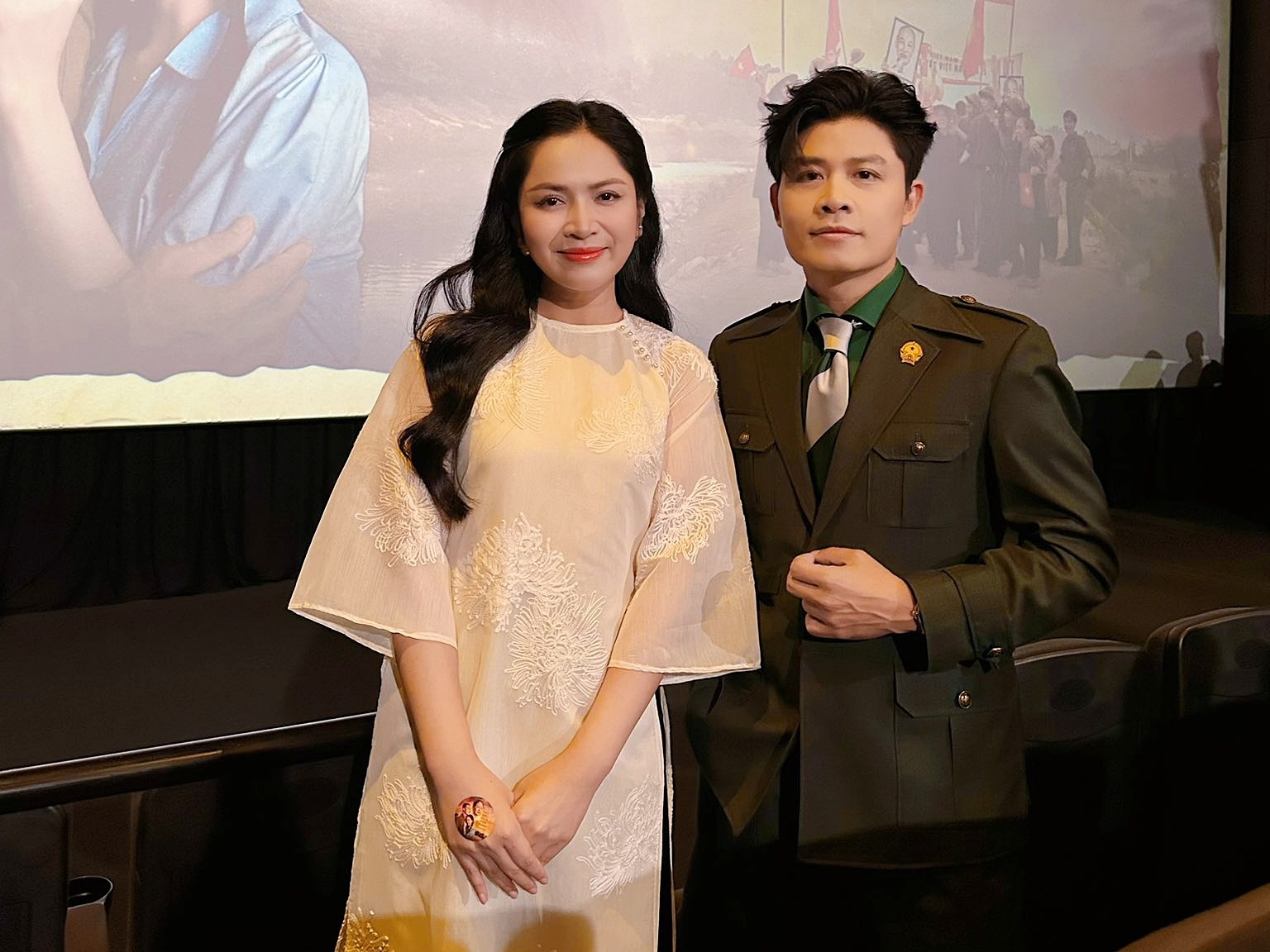 Tiết lộ g&acirc;y sốc về tiền t&aacute;c quyền hit quốc d&acirc;n 10 tỷ view: 400 ngh&igrave;n một lần diễn, cả nước thuộc nằm l&ograve;ng- Ảnh 3.