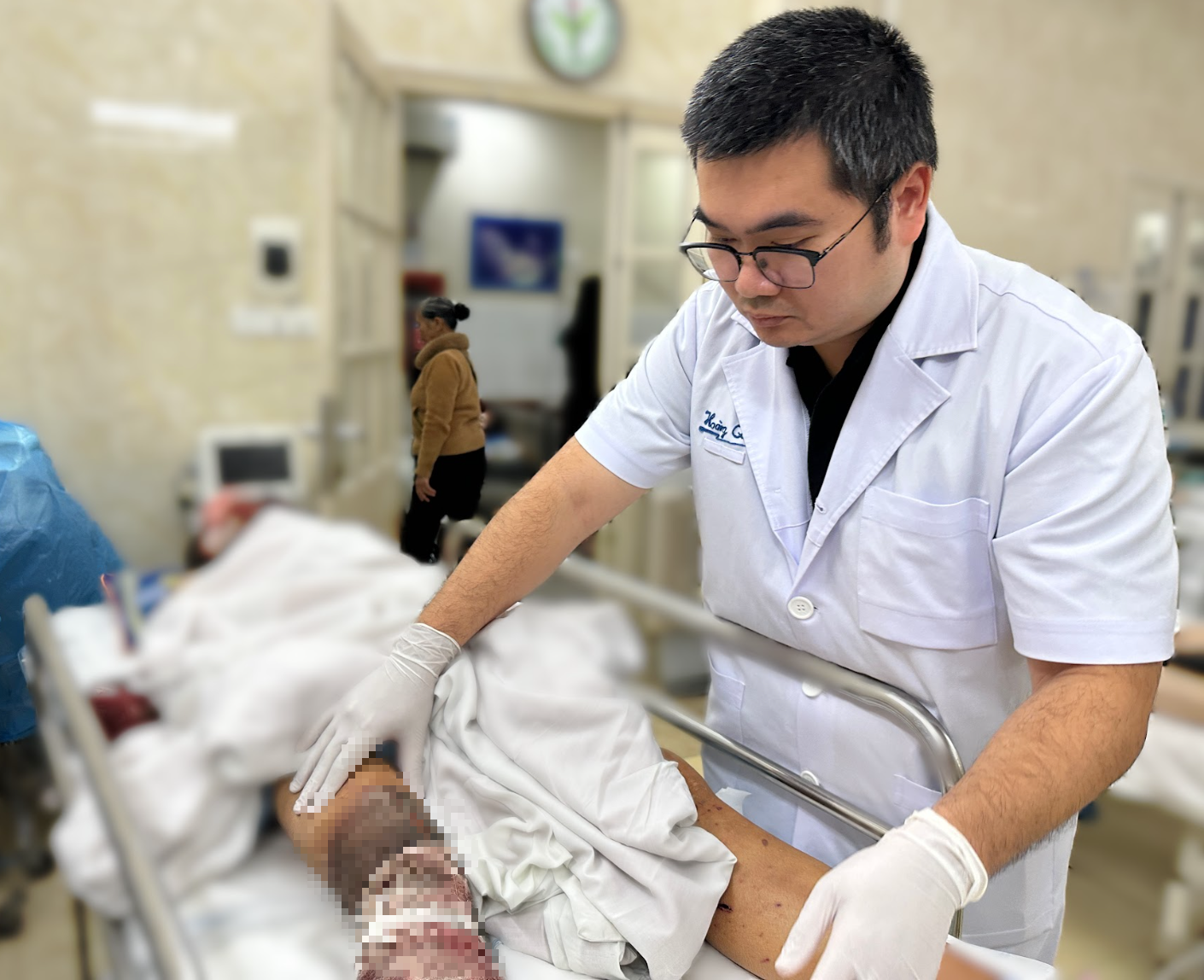 Bệnh viện Việt Đức khuyến c&aacute;o khẩn- Ảnh 1.